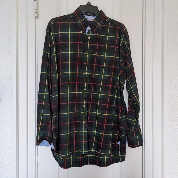 Tommy Hilfiger Other - Tommy Hilfiger plaid button down